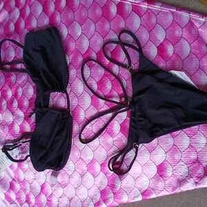 Black Strappy Bikini Set